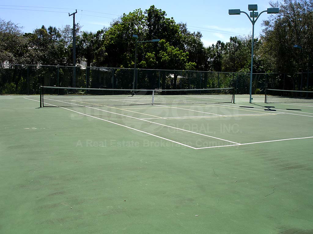 Wyldewood Lakes Tennis Courts